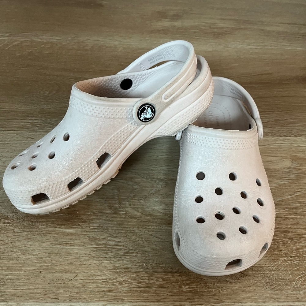 Kids CROCS Classic Clogs - Cream